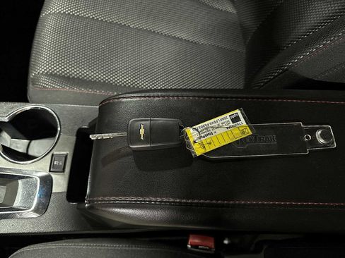 Used 2015 Chevrolet Equinox LT w/ Driver Convenience Package image 33