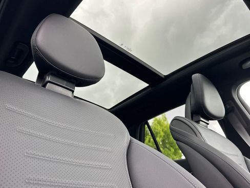 New 2026 Mercedes-Benz GLC 300 4MATIC image 16