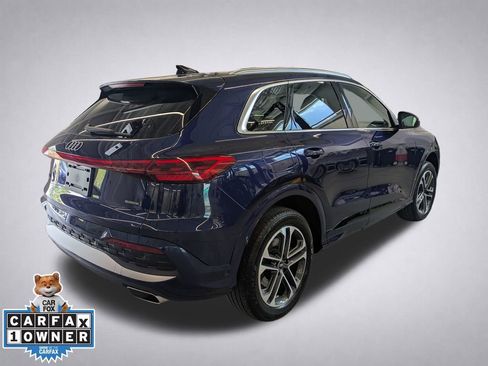Used 2025 Audi Q5 Premium Plus w/ Premium Plus AWD/4WD image 4