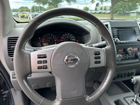 Used 2018 Nissan Frontier SV w/ Value Truck Package AWD/4WD image 23