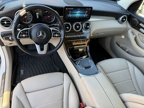 Used 2022 Mercedes-Benz GLC 300 image 14