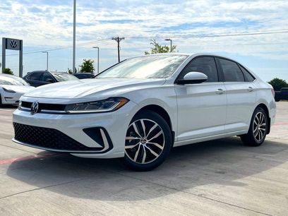 New 2025 Volkswagen Jetta SE