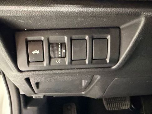 Used 2023 Subaru Legacy Premium image 13