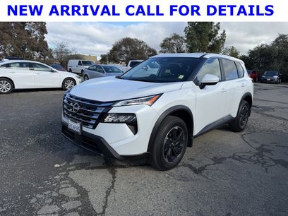 Used 2025 Nissan Rogue SV