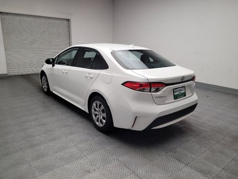 Used 2022 Toyota Corolla LE FWD image 5