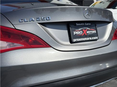 Used 2018 Mercedes-Benz CLA 250 image 40