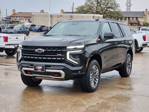 Used 2025 Chevrolet Tahoe Z71 image 11