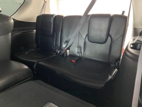 Used 2023 Nissan Armada SL w/ Captain's Chairs Package AWD/4WD image 20