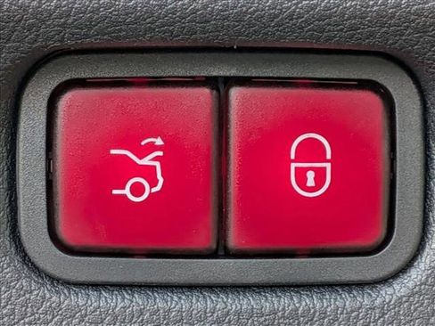 Certified 2023 Mercedes-Benz EQE 350+ 4MATIC Sedan w/ Pinnacle Trim Package image 18