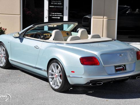 Used 2014 Bentley Continental GT V8 S image 29