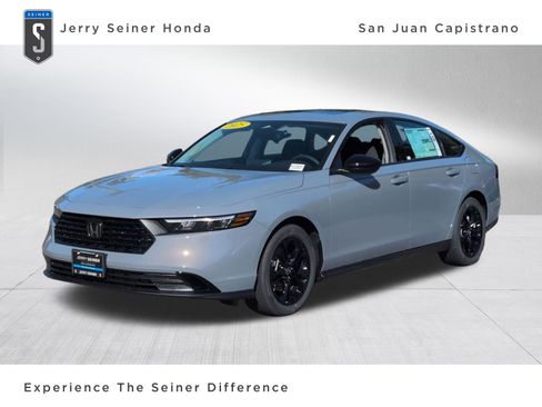 New 2025 Honda Accord SE image 1