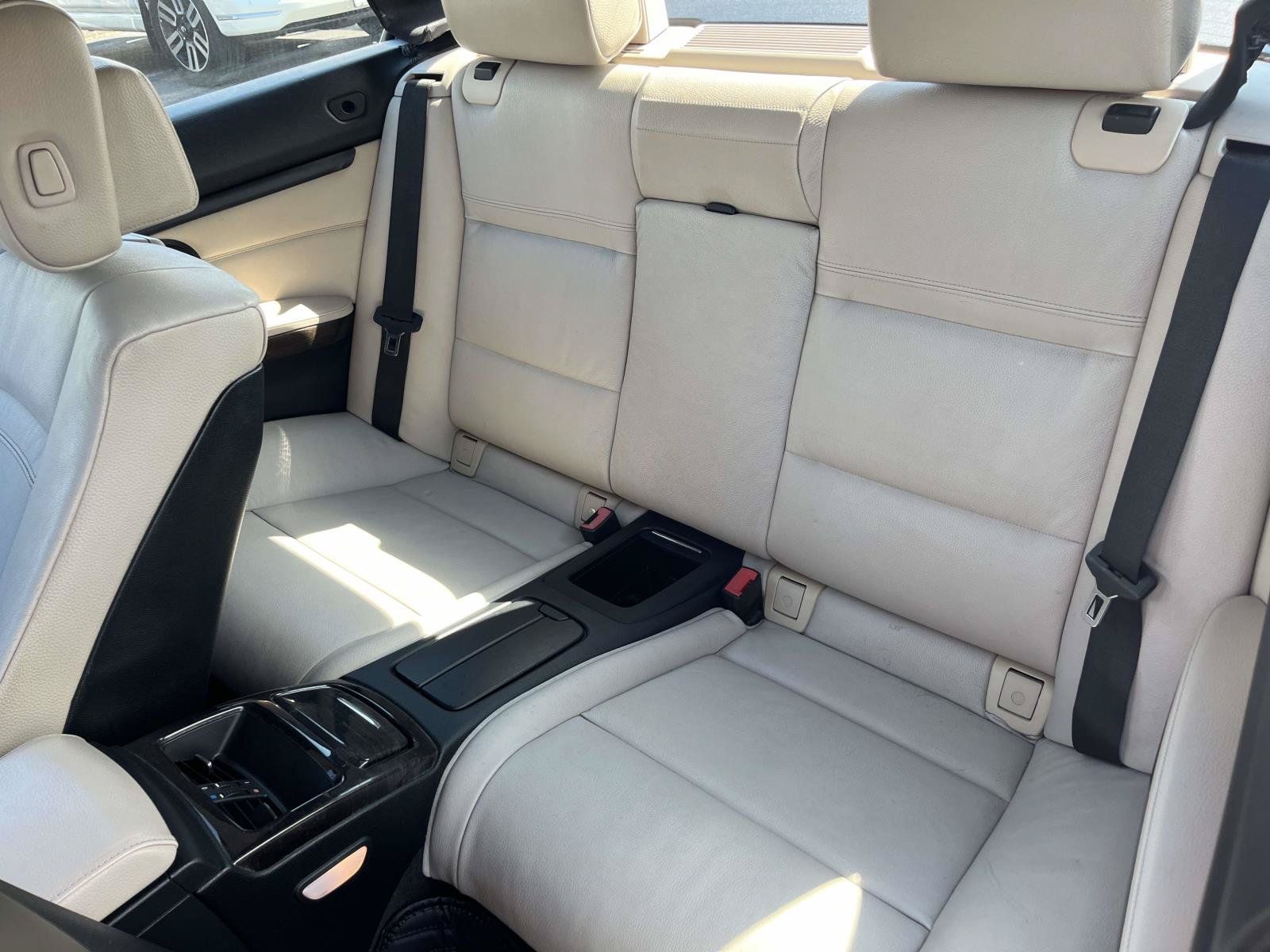 Used 2013 BMW 328i Convertible RWD image 17