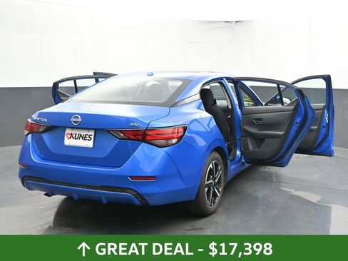 Used 2024 Nissan Sentra SV image 57