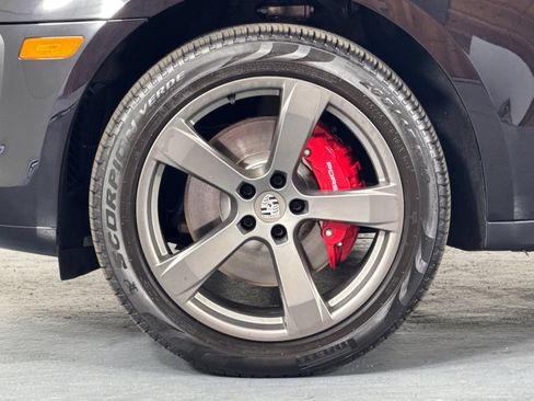 Certified 2026 Porsche Macan S AWD/4WD image 33