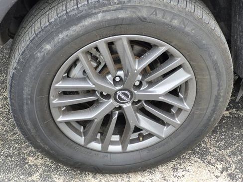Used 2023 Nissan Rogue S FWD image 5