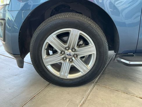 Used 2019 Ford Expedition Max XLT w/ Equipment Group 202A RWD image 24