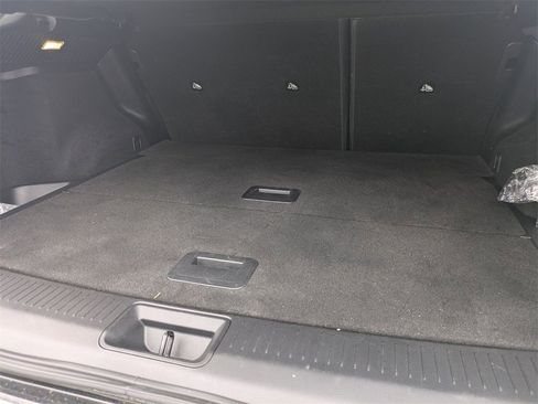 Used 2023 Nissan Ariya FWD image 13