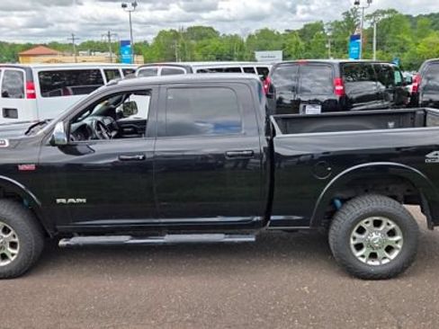Used 2022 RAM 2500 Laramie AWD/4WD image 5
