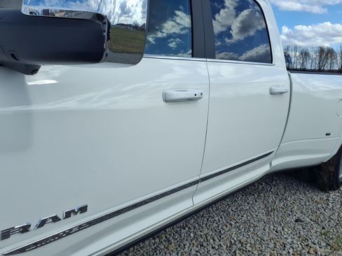 New 2026 RAM 3500 Limited image 5