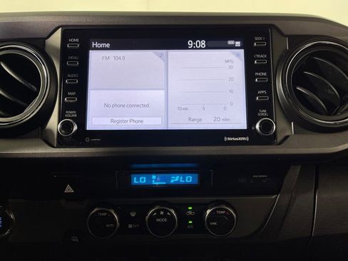 Used 2021 Toyota Tacoma TRD Sport w/ Technology Package image 20