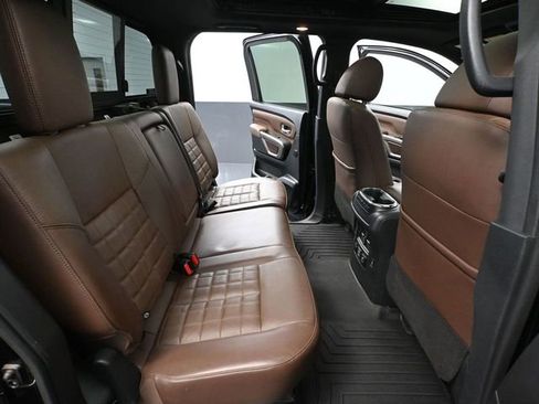 Used 2021 Nissan Titan Platinum Reserve w/ Moonroof Package image 47