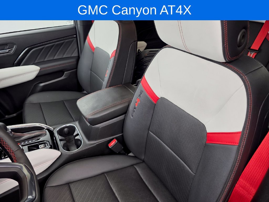 Used 2024 GMC Canyon AT4X AWD/4WD image 11