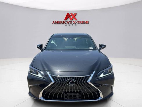 Used 2024 Lexus ES 350 w/ Premium Package FWD image 9