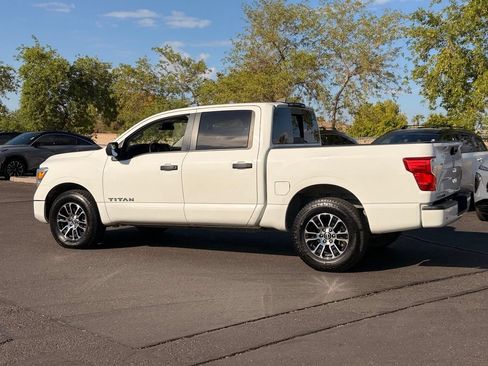 Certified 2023 Nissan Titan SV AWD/4WD image 4