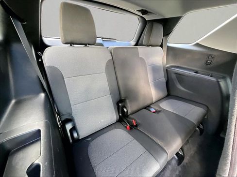 Used 2019 Chevrolet Traverse LT image 30