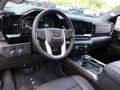 Used 2023 GMC Sierra 1500 SLT w/ SLT Premium Package