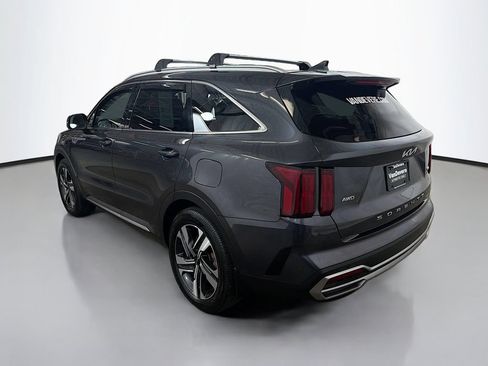 Used 2022 Kia Sorento SX w/ Panoramic Sunroof Package AWD/4WD image 7