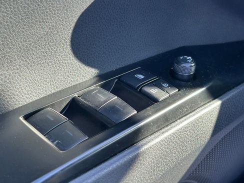 Used 2025 Toyota Camry LE FWD image 22