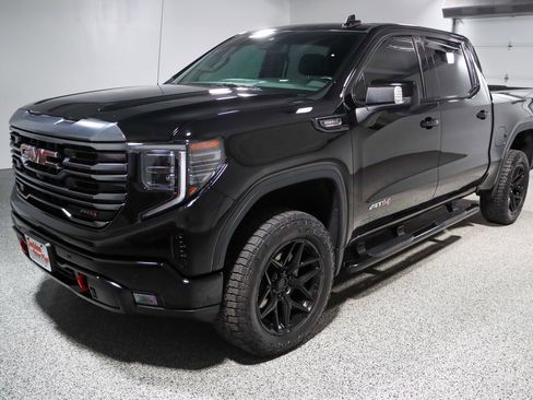 Used 2024 GMC Sierra 1500 AT4 w/ AT4 Preferred Package image 34