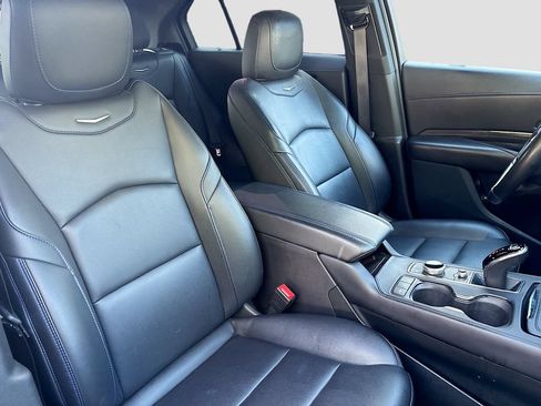 Used 2024 Cadillac XT4 Sport w/ Cold Weather Package AWD/4WD image 28