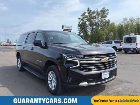 Used 2024 Chevrolet Suburban LT AWD/4WD image 1