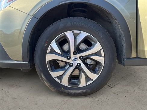 Used 2022 Subaru Outback Touring image 15