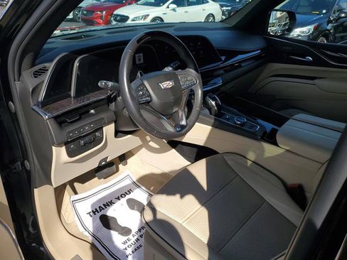 Used 2023 Cadillac Escalade Premium Luxury w/ Performance Package image 51