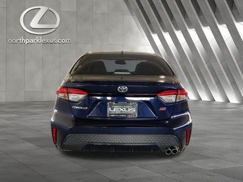 Used 2020 Toyota Corolla SE w/ SE Premium Package FWD image 28