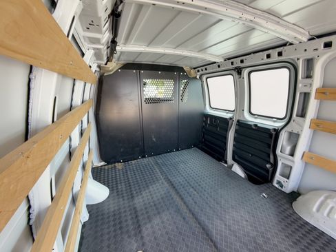 Certified 2025 Chevrolet Express 2500 w/ Driver Convenience Package RWD image 25