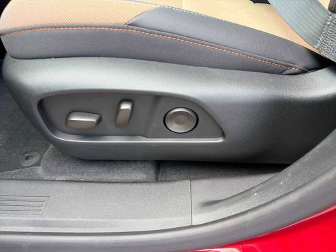 New 2026 Chevrolet Equinox ACTIV AWD/4WD image 17