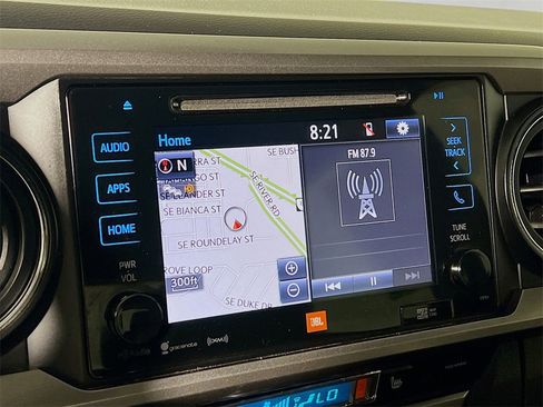 Certified 2018 Toyota Tacoma Limited image 14