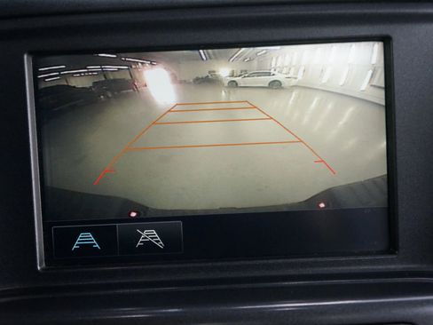 Used 2017 GMC Sierra 1500 4x4 Double Cab image 12