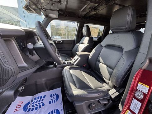 New 2025 Ford Bronco Big Bend w/ Black Diamond Package image 12