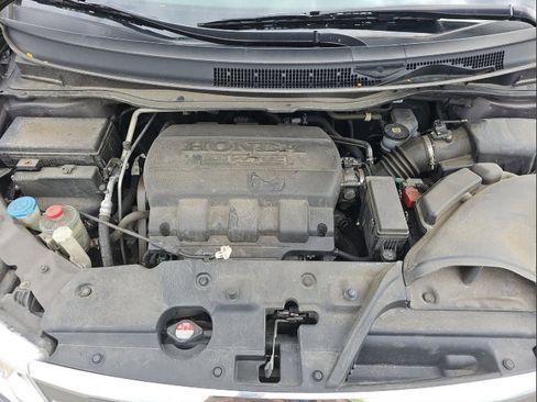 Used 2012 Honda Odyssey EX image 16