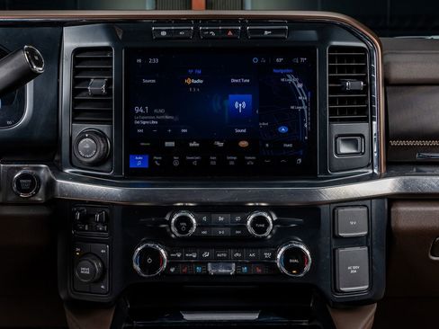 Used 2024 Ford F450 King Ranch w/ Camper Package image 24