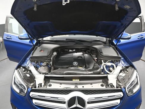 Used 2022 Mercedes-Benz GLC 300 w/ Premium Package Lite image 37