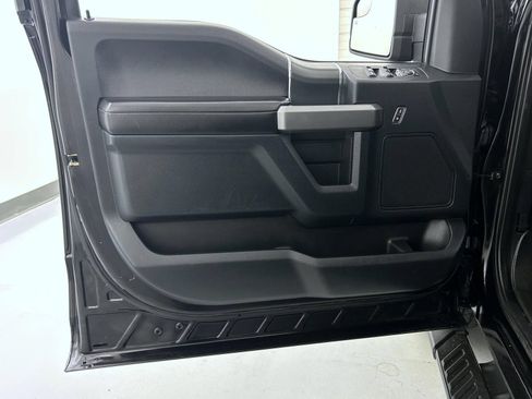 Used 2020 Ford F150 XLT w/ Equipment Group 302A Luxury AWD/4WD image 9