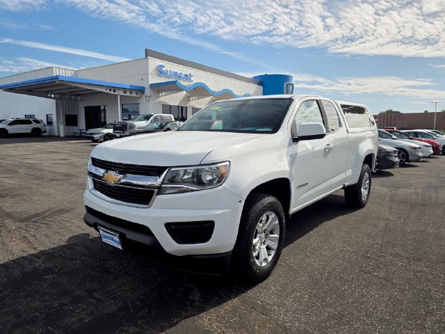 Used 2017 Chevrolet Colorado LT AWD/4WD image 12