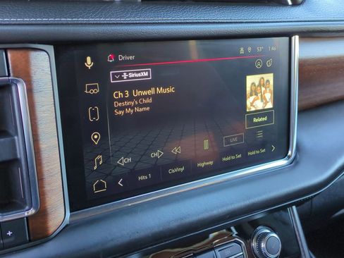 Used 2023 GMC Yukon XL Denali Ultimate image 22