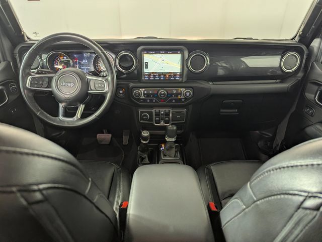Used 2023 Jeep Wrangler Unlimited Sahara AWD/4WD image 20